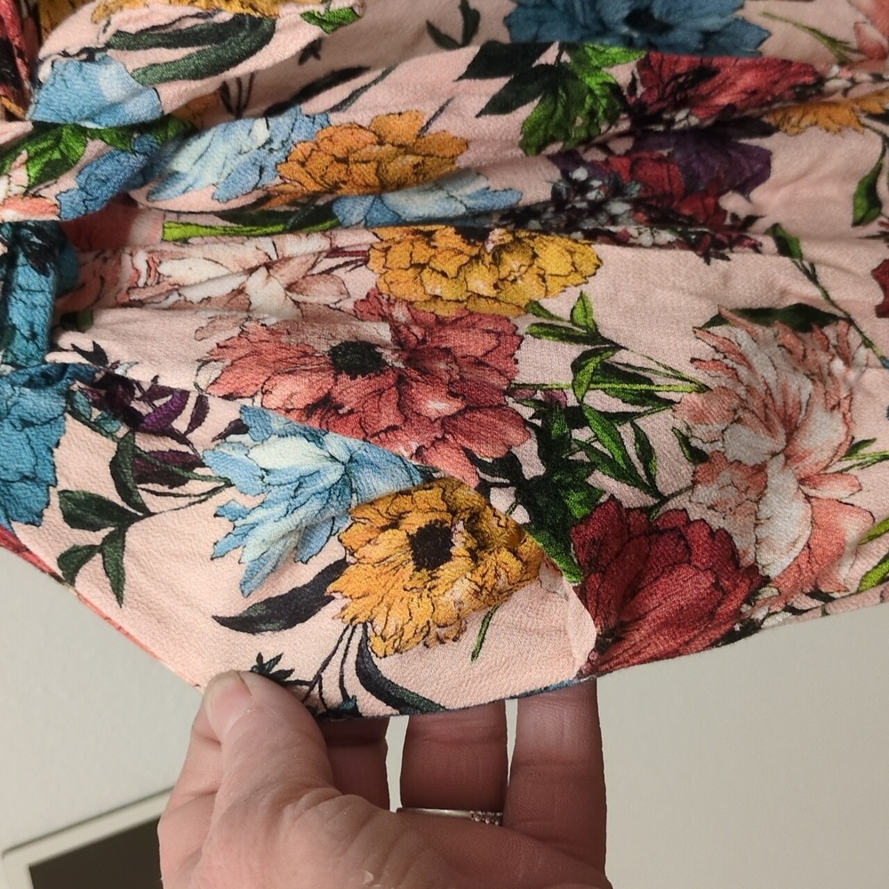 Chic MNG Casuals Floral Mini Dress - Effortless Elegance - Fun - Flirty - EUC - Picture 3 of 11